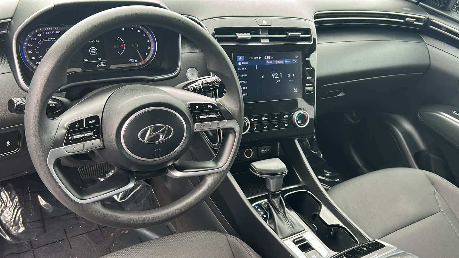 Thumbnail: 2022 Hyundai Tucson - 10