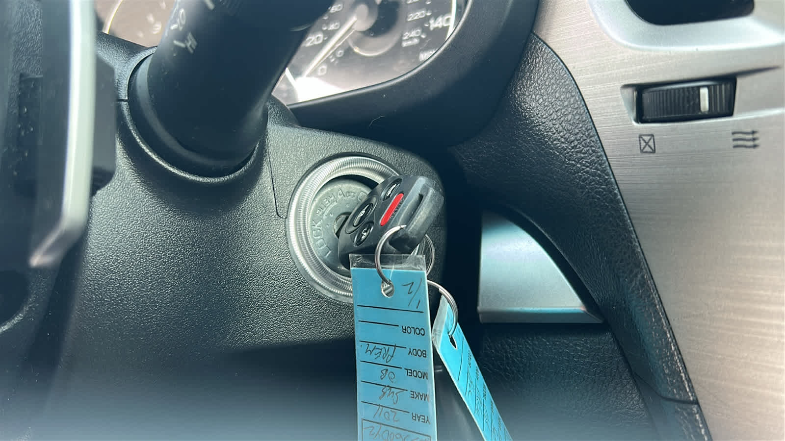 Thumbnail: 2011 Subaru Outback - 17