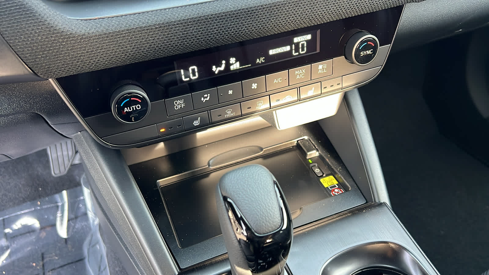 Thumbnail: 2026 Subaru Outback - 14