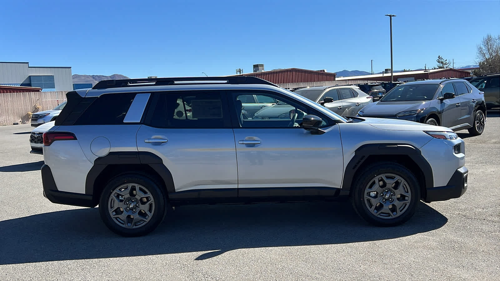 Thumbnail: 2026 Subaru Outback - 4