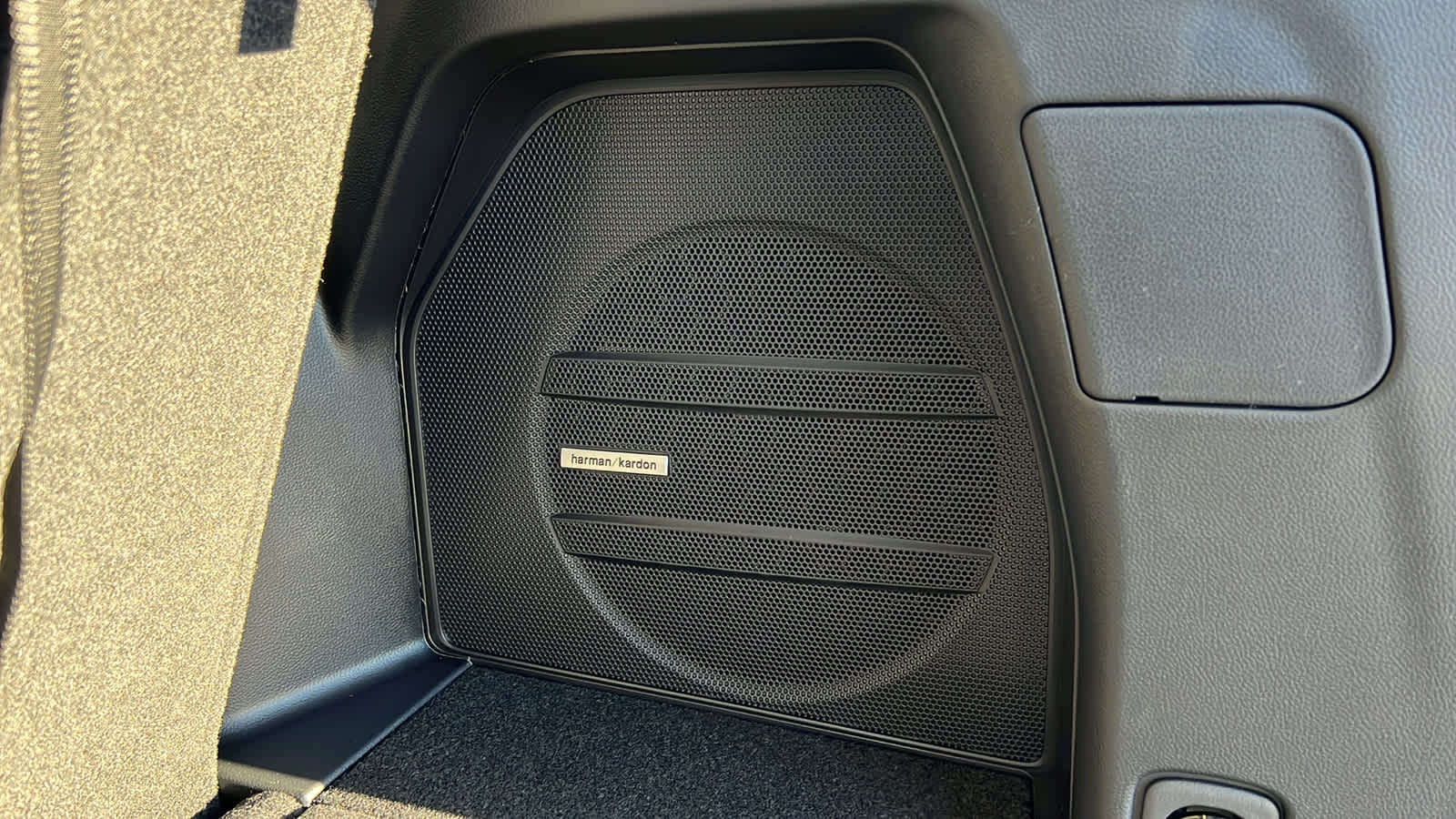 Thumbnail: 2026 Subaru Ascent - 31