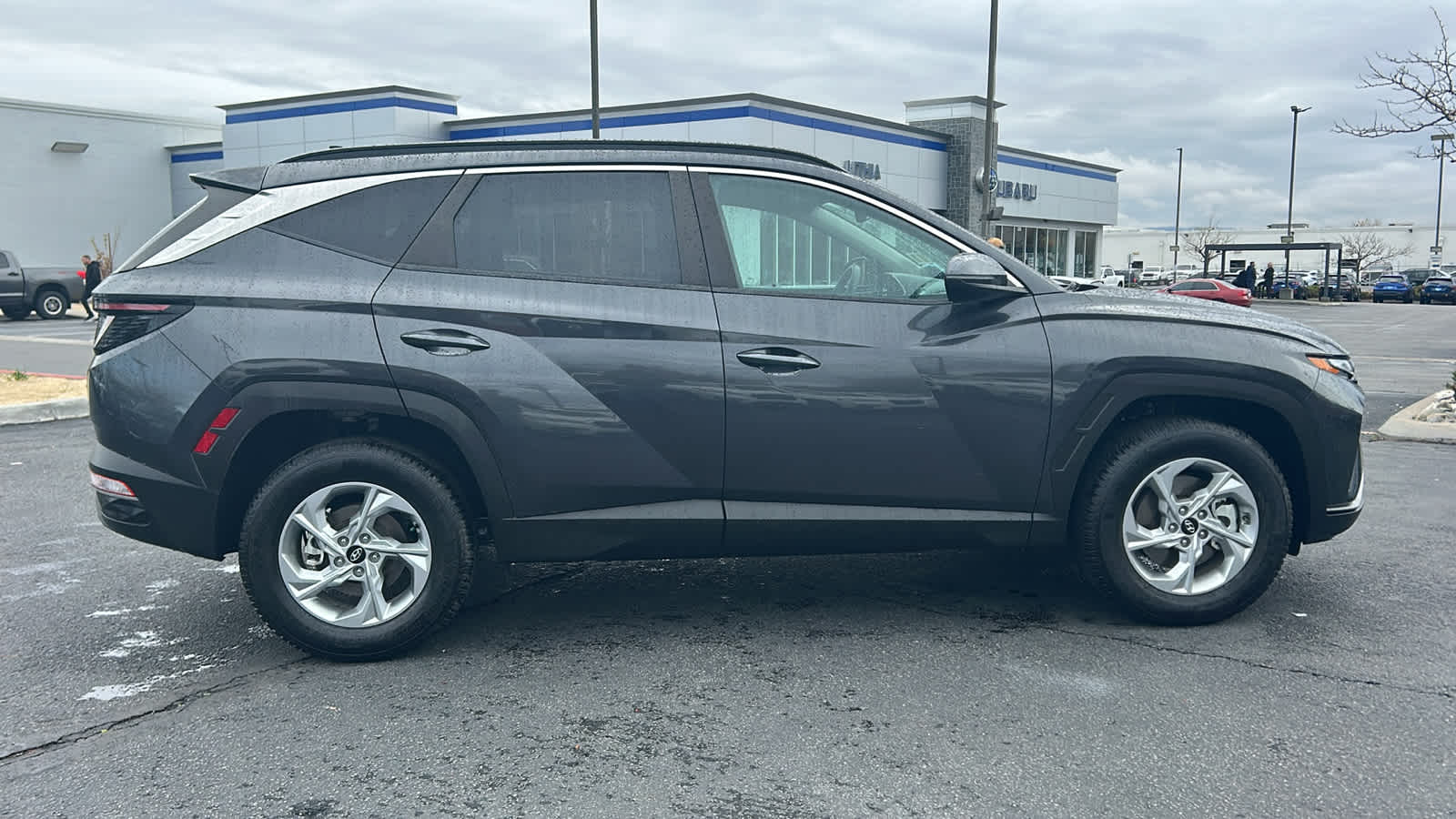 Thumbnail: 2022 Hyundai Tucson - 4