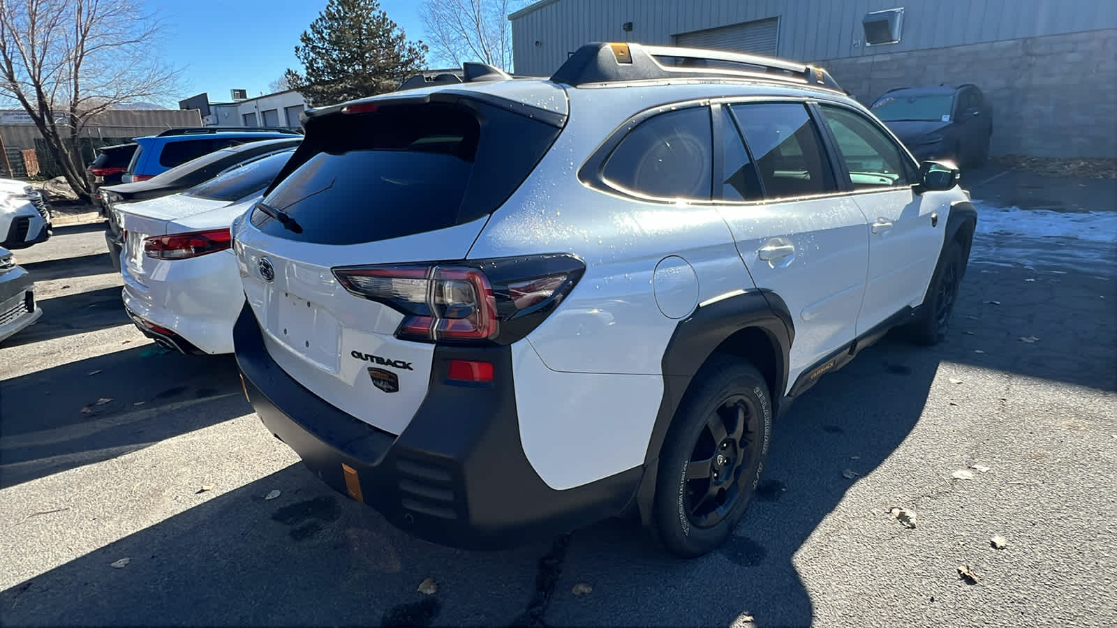 Thumbnail: 2022 Subaru Outback - 17