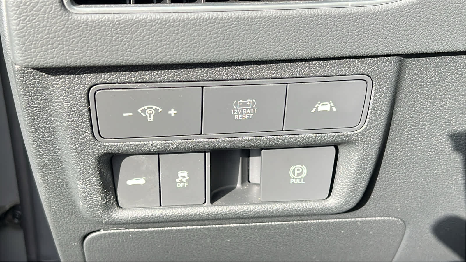 Thumbnail: 2021 Hyundai Sonata - 9