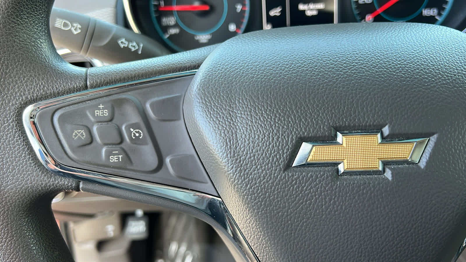 Thumbnail: 2018 Chevrolet Cruze - 19