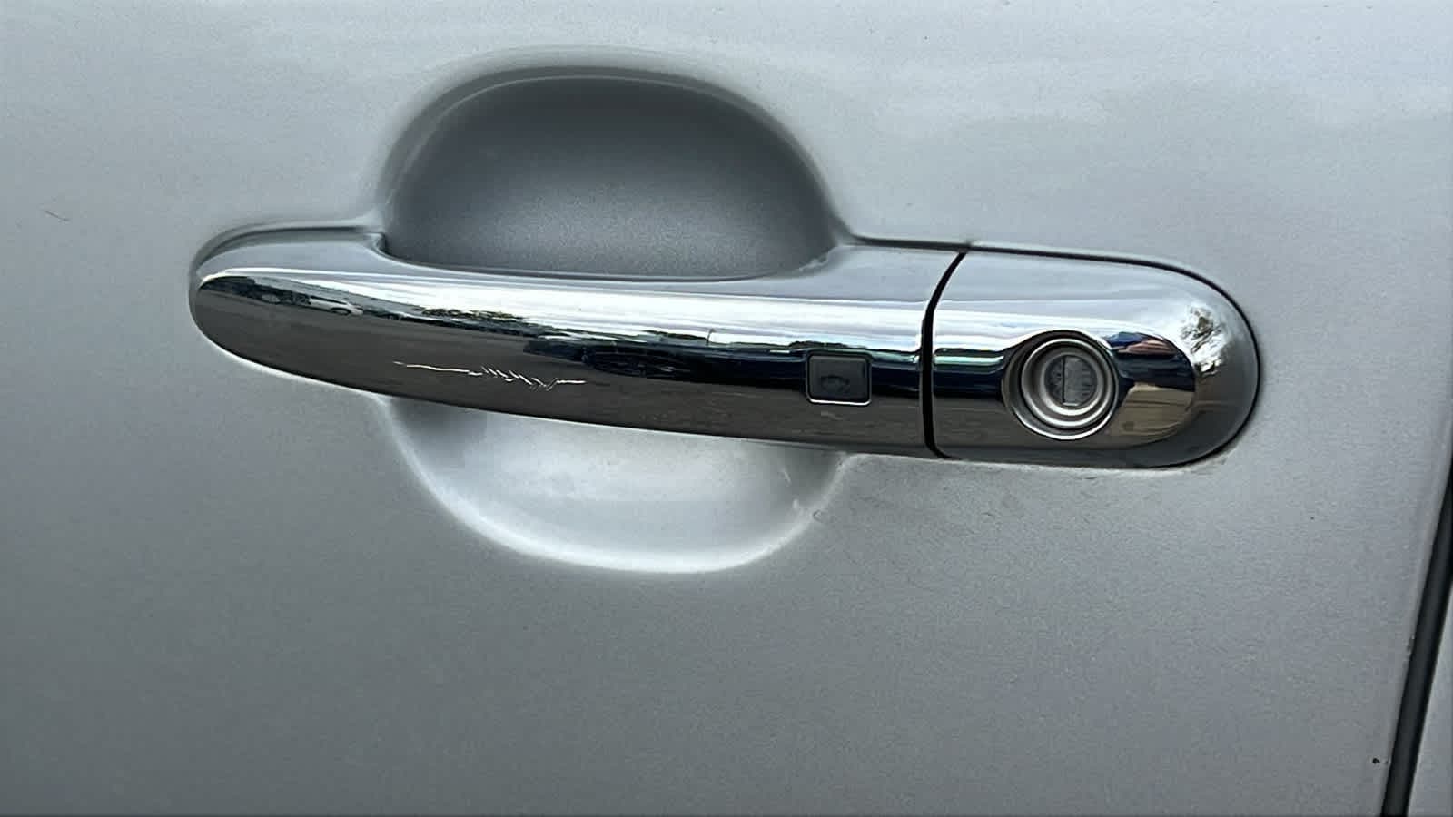 Thumbnail: 2012 Kia Sorento - 17