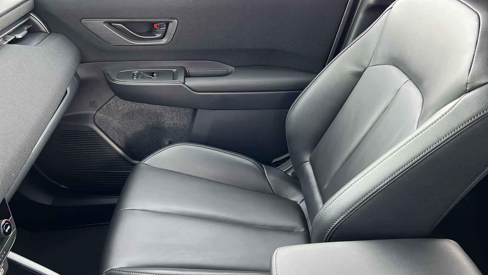 Thumbnail: 2026 Subaru Outback - 12