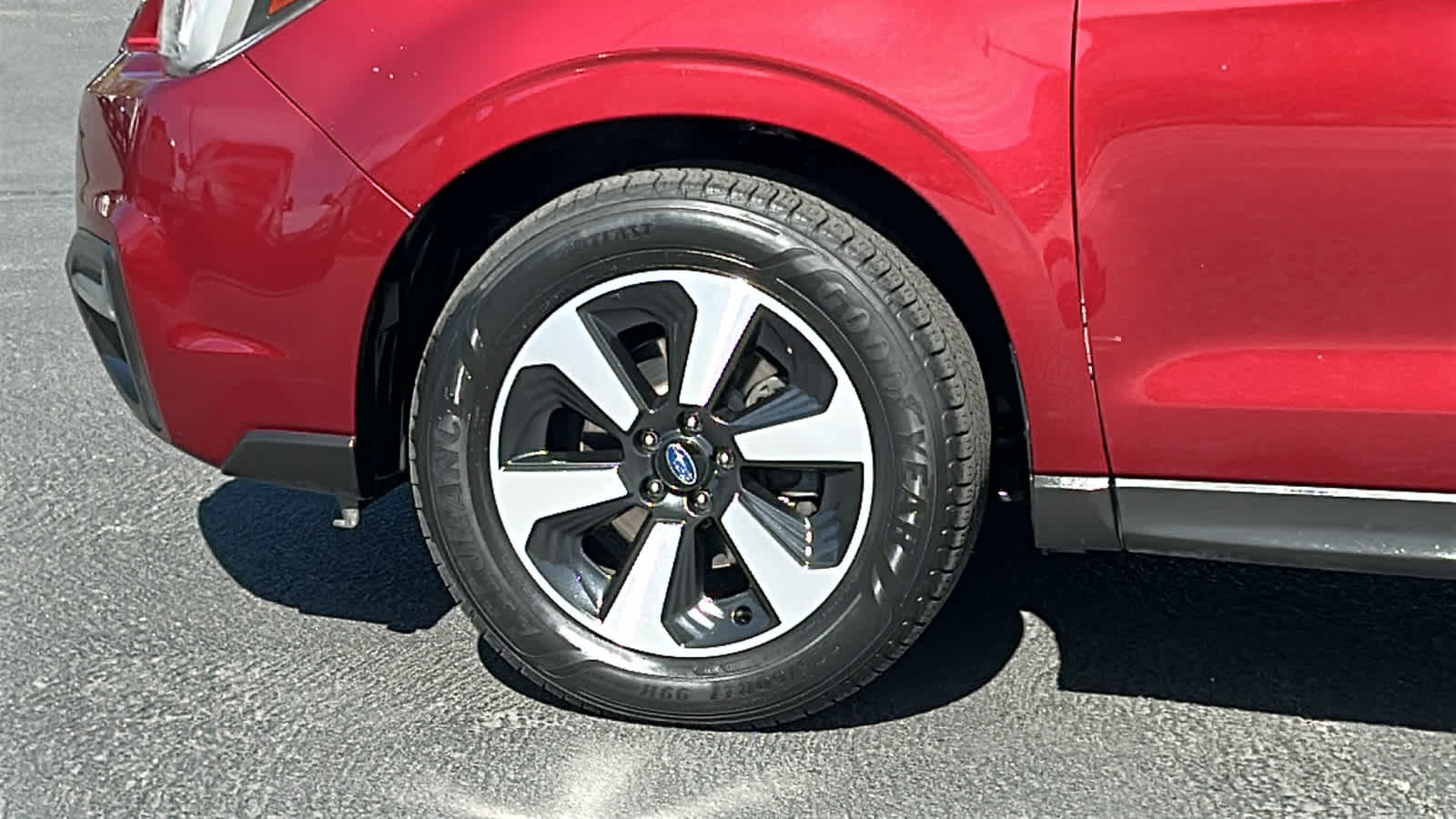 Thumbnail: 2017 Subaru Forester - 9