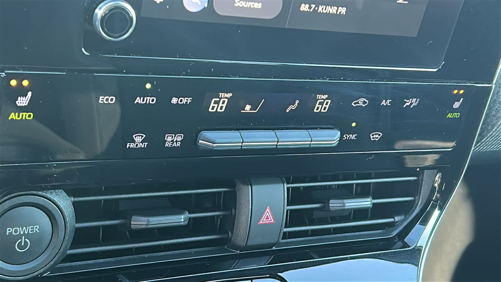 Thumbnail: 2025 Subaru Solterra - 15