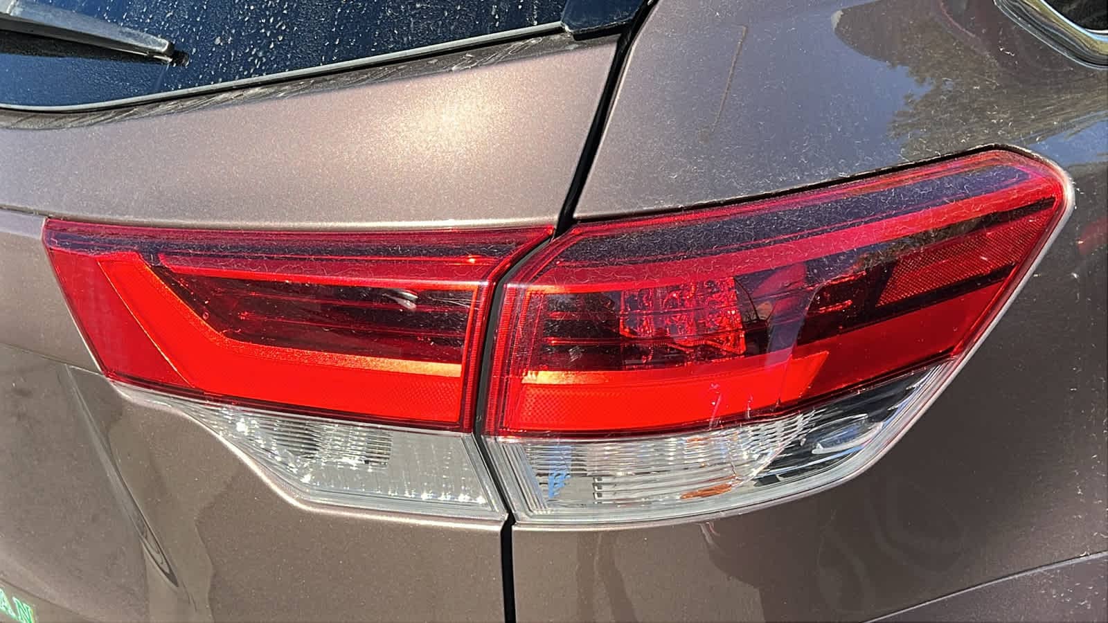 Thumbnail: 2018 Toyota Highlander - 15