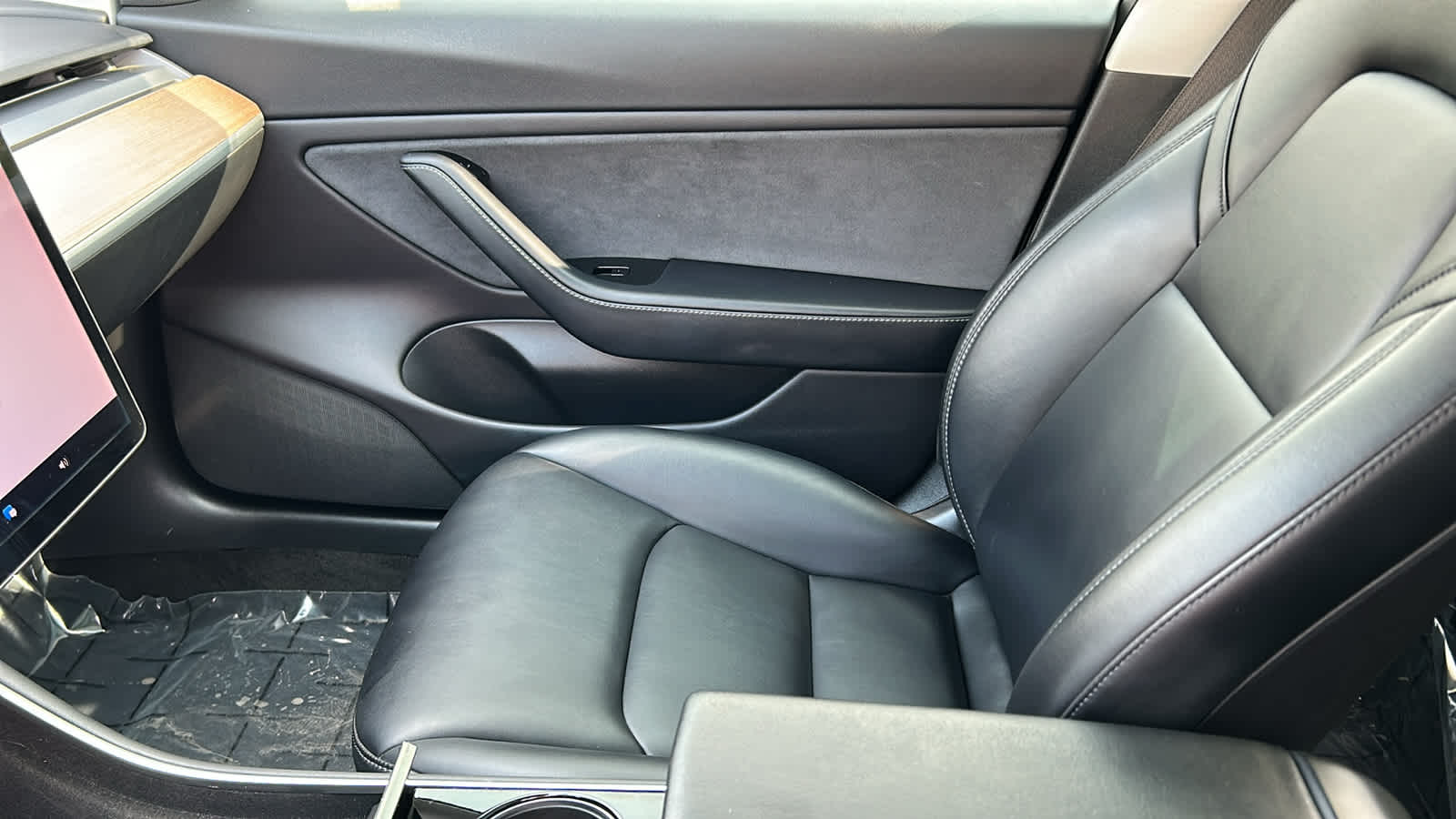 Thumbnail: 2018 Tesla Model 3 - 12