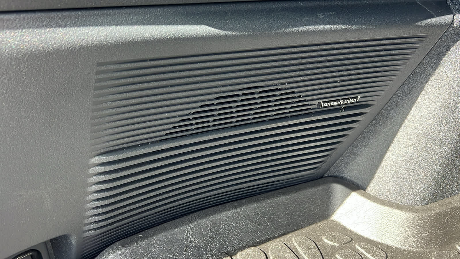 Thumbnail: 2026 Subaru Outback - 32