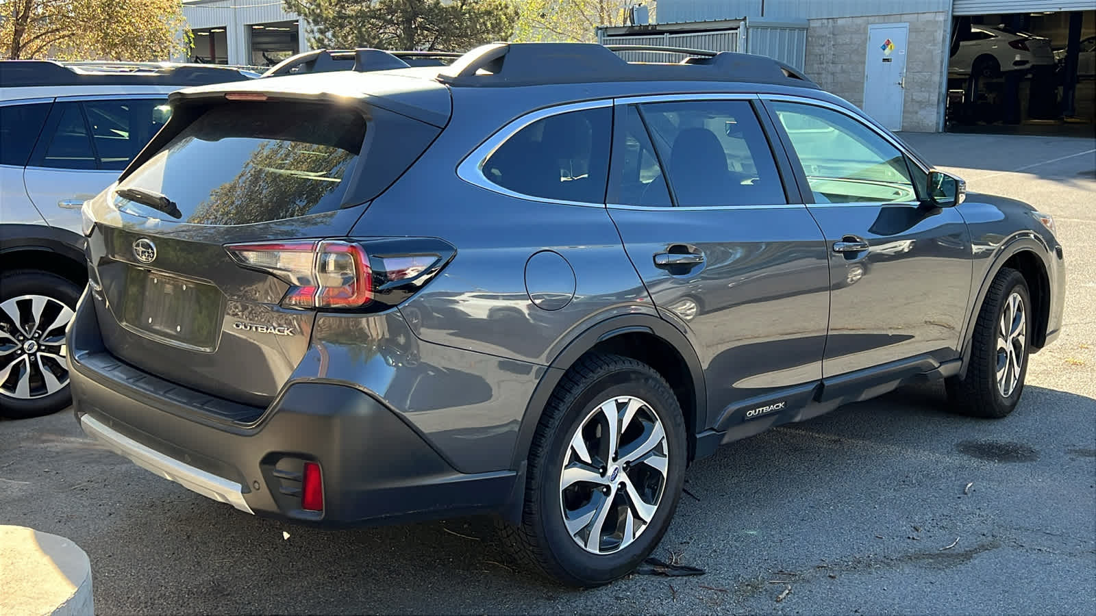 Thumbnail: 2021 Subaru Outback - 12