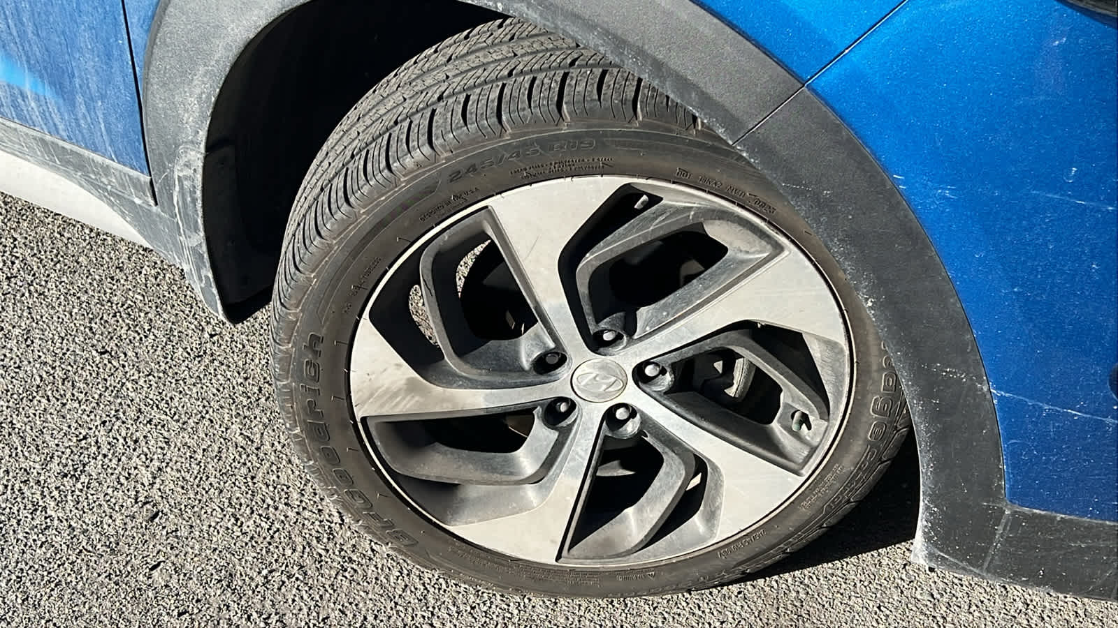 Thumbnail: 2018 Hyundai Tucson - 4