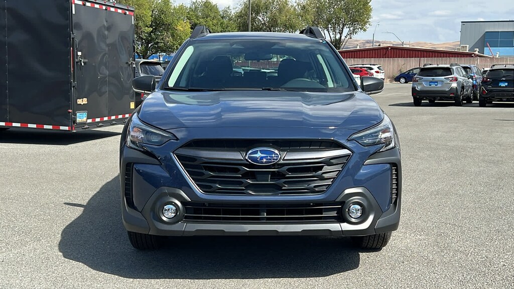 New 2025 Subaru Outback Base SUV