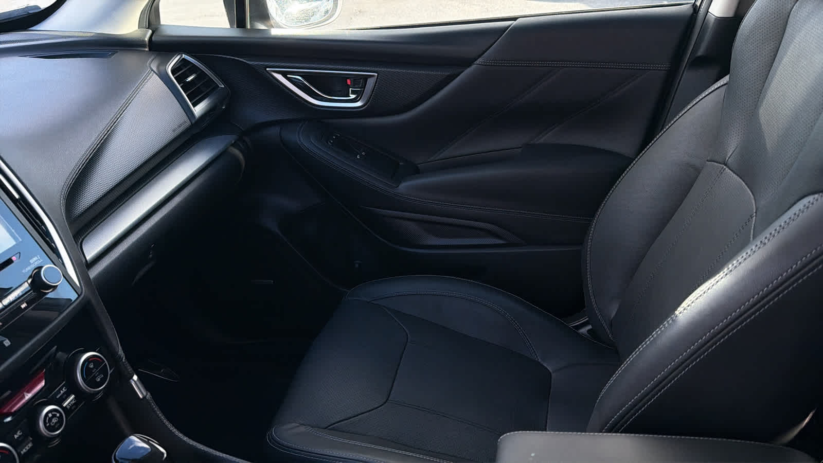 Thumbnail: 2019 Subaru Forester - 12