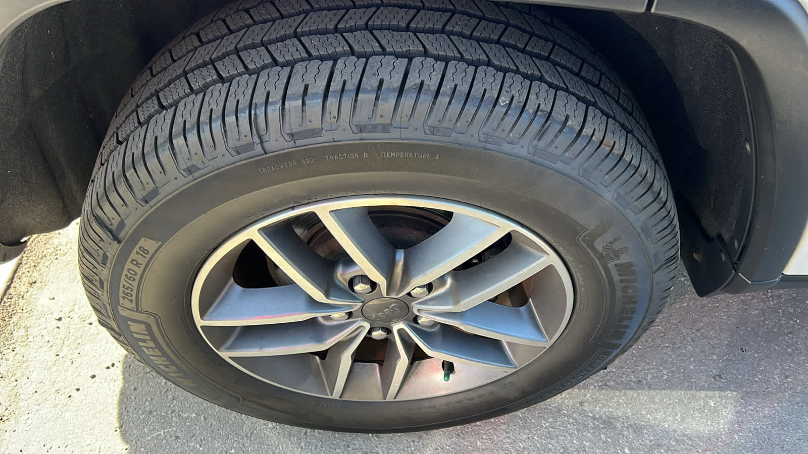 Thumbnail: 2021 Jeep Grand Cherokee - 10