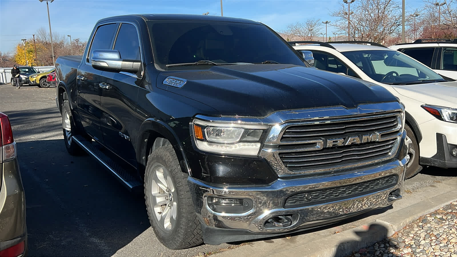 2019 Ram 1500 Laramie photo 4