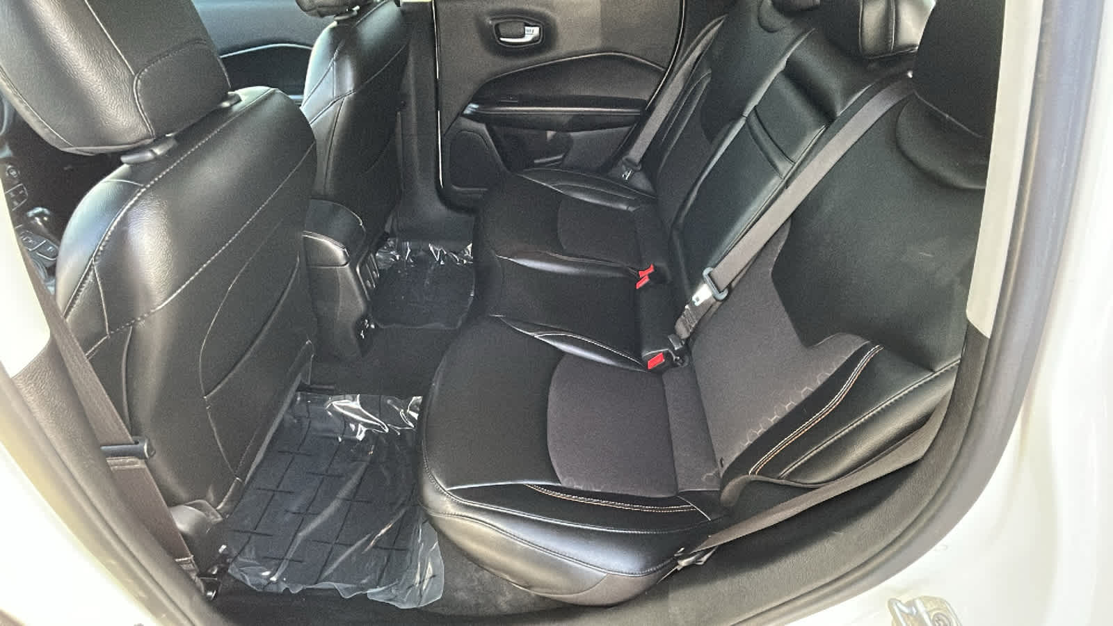 Thumbnail: 2019 Jeep Compass - 24