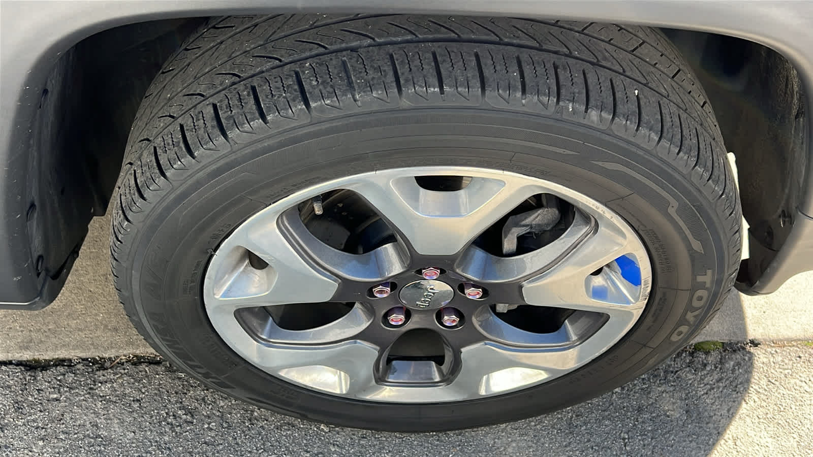 Thumbnail: 2021 Jeep Compass - 6