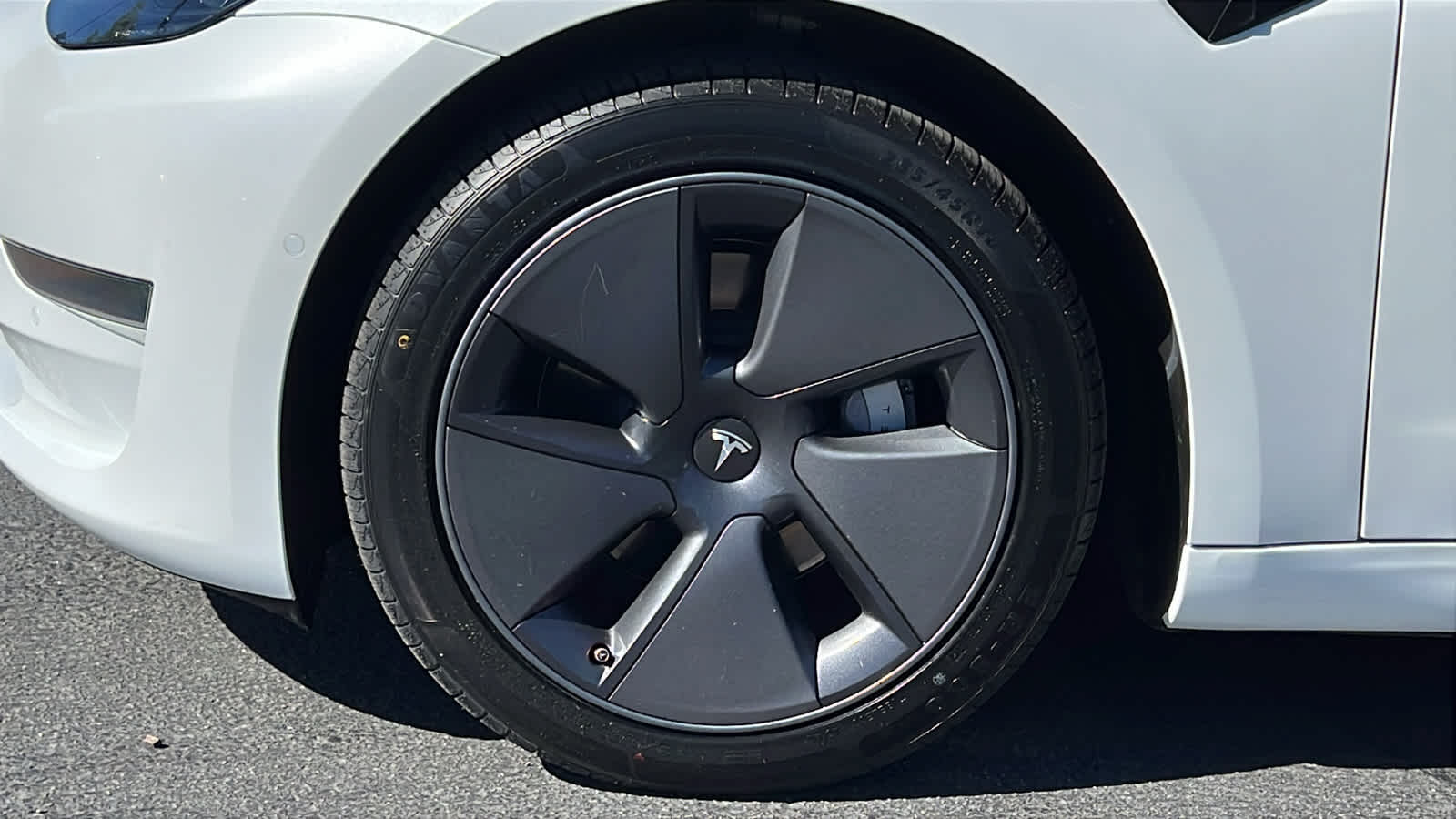 Thumbnail: 2022 Tesla Model 3 - 9