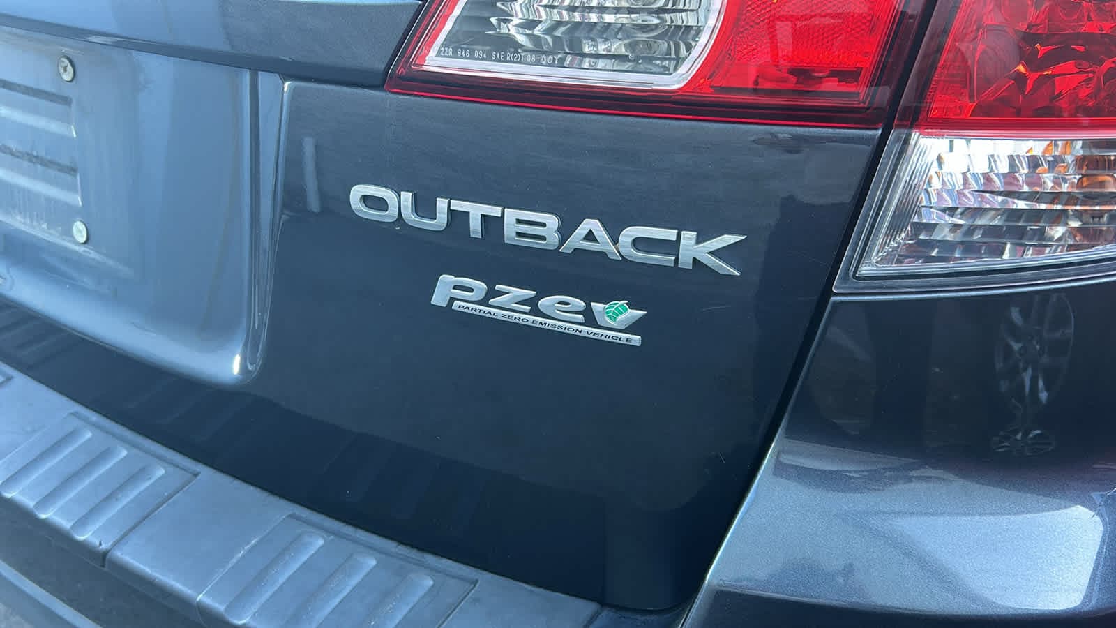 Thumbnail: 2011 Subaru Outback - 13
