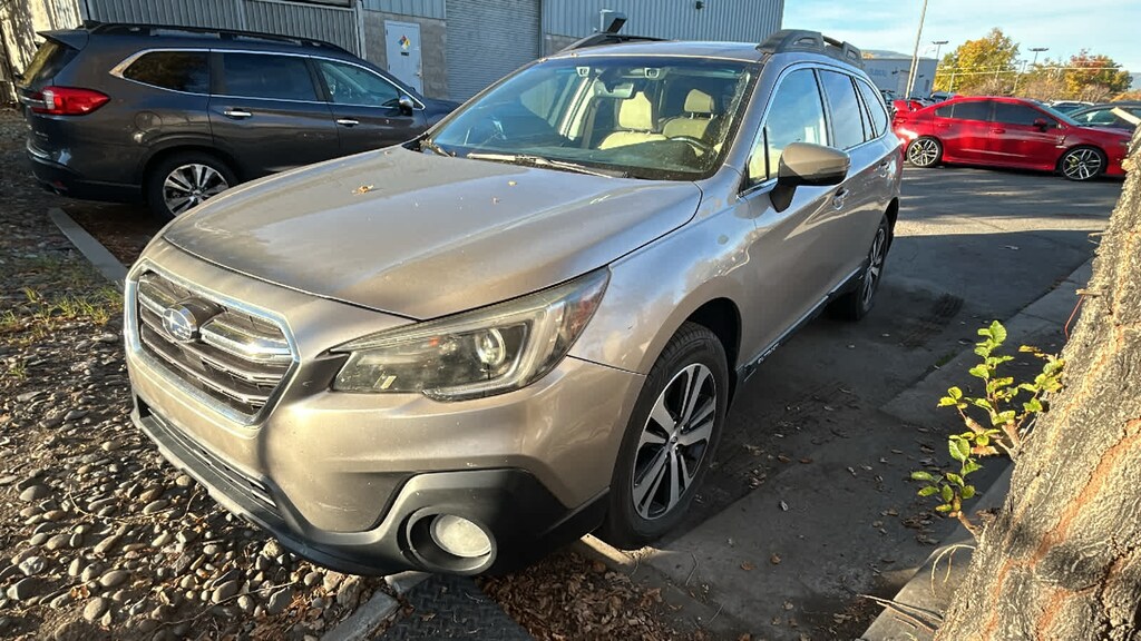 Used 2018 Subaru Outback 3.6R Limited SUV