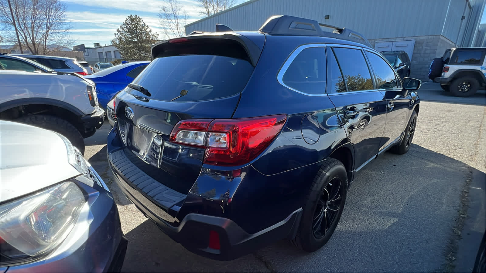 Thumbnail: 2018 Subaru Outback - 11