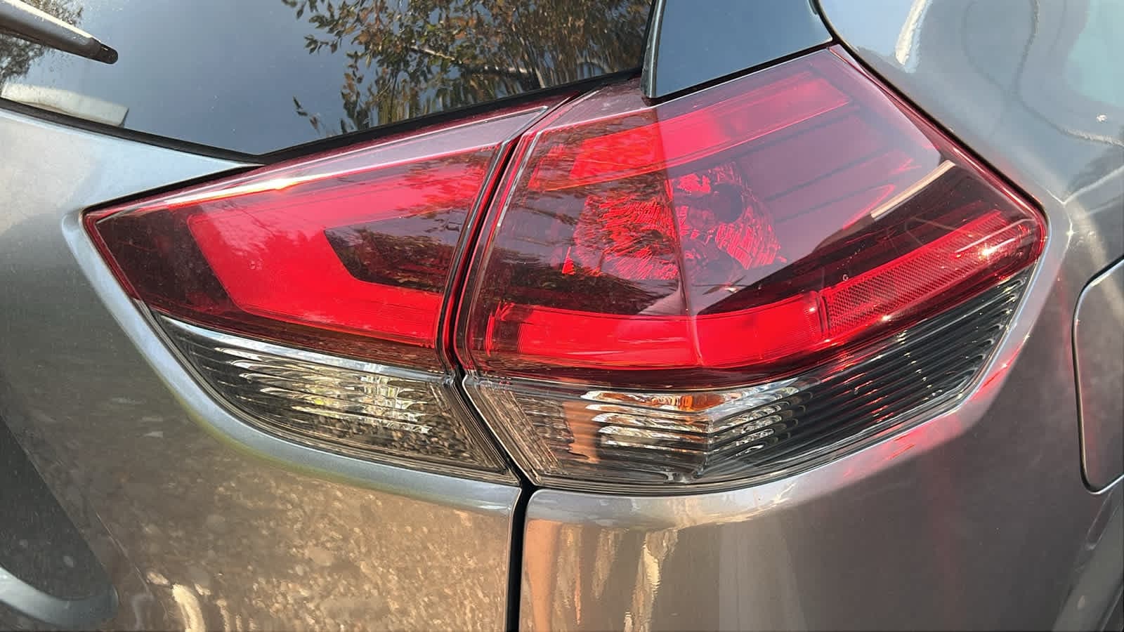 Thumbnail: 2019 Nissan Rogue - 15