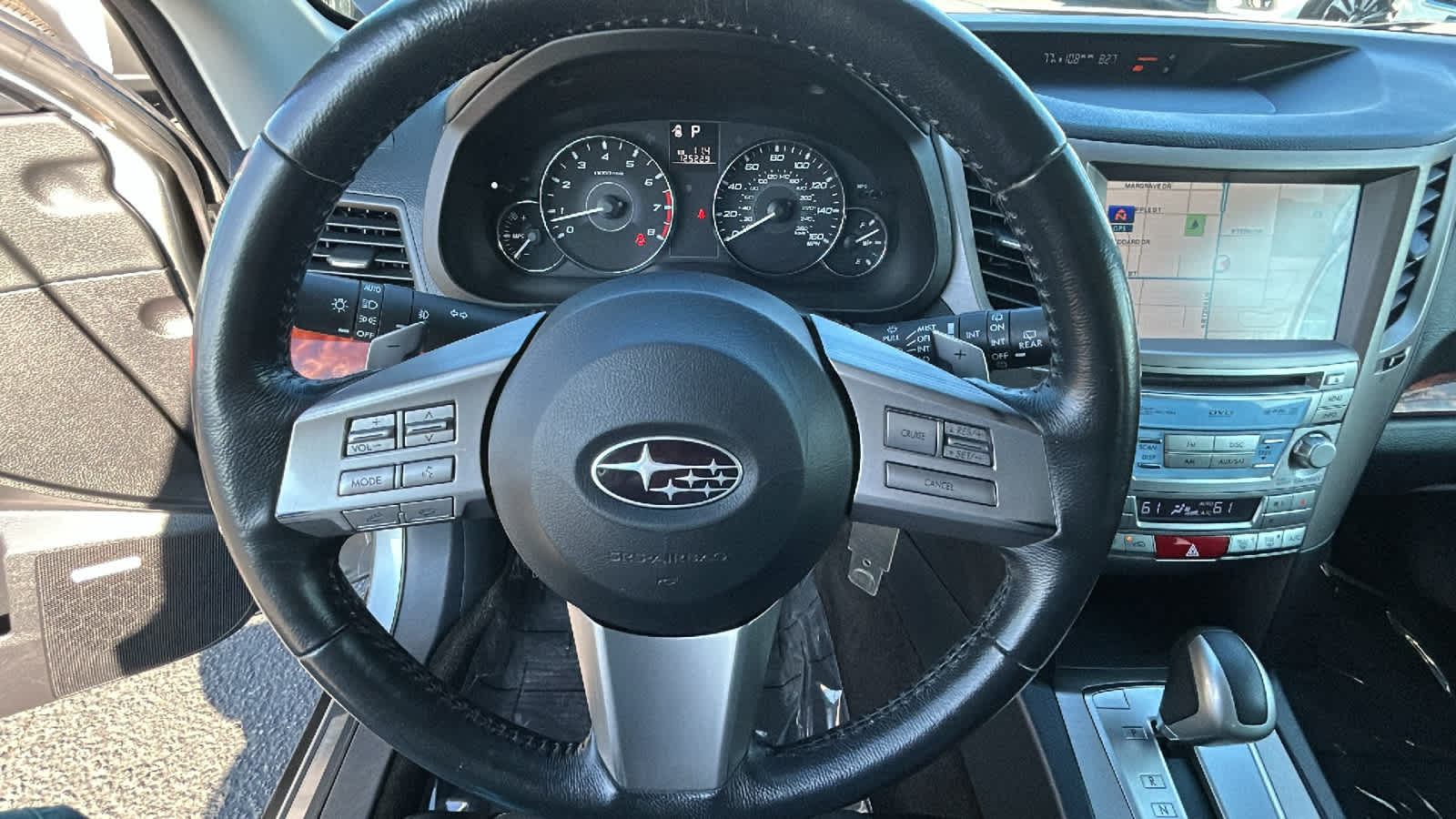 Thumbnail: 2011 Subaru Outback - 19