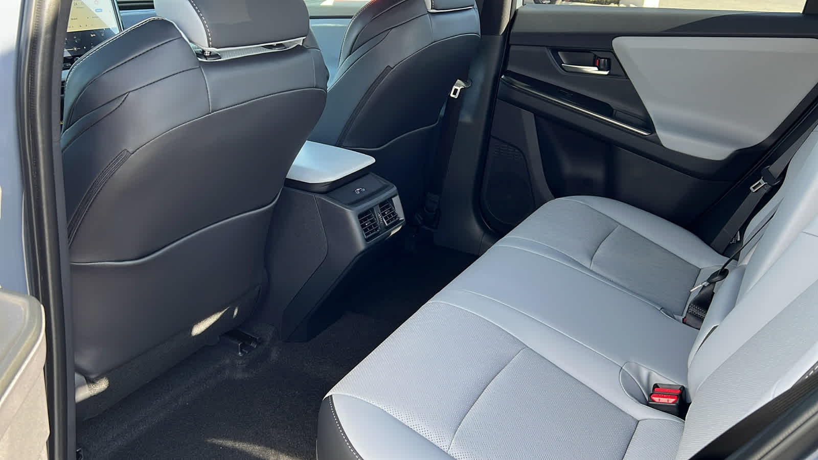 Thumbnail: 2026 Subaru Solterra - 24