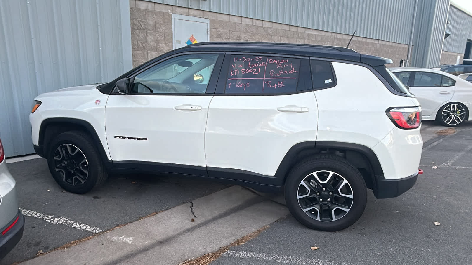 Thumbnail: 2020 Jeep Compass - 7