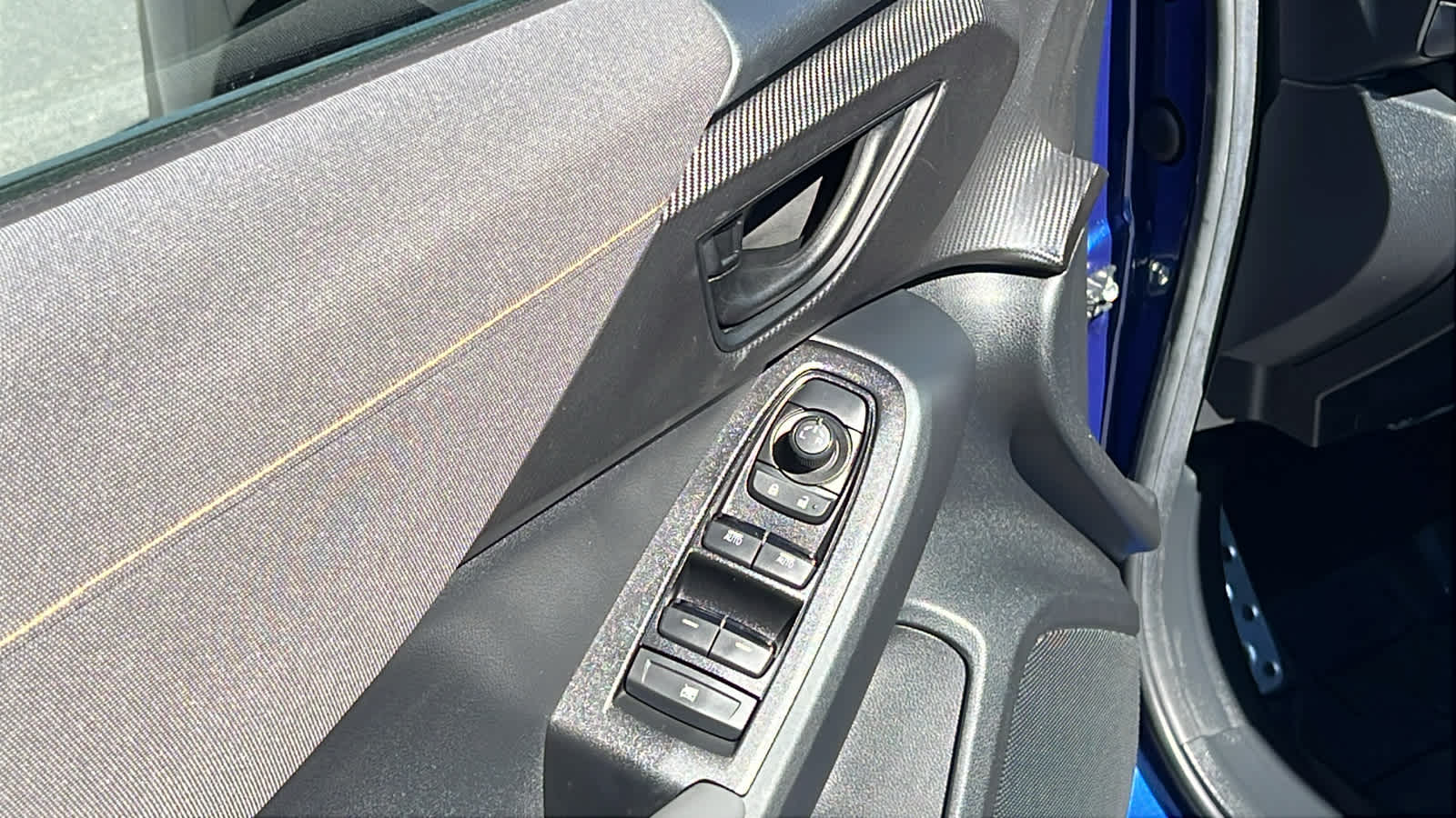 Thumbnail: 2025 Subaru Crosstrek - 23