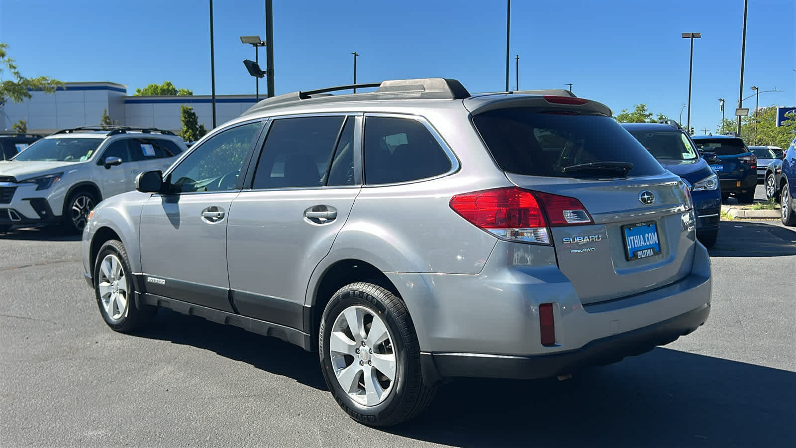 Thumbnail: 2010 Subaru Outback - 7