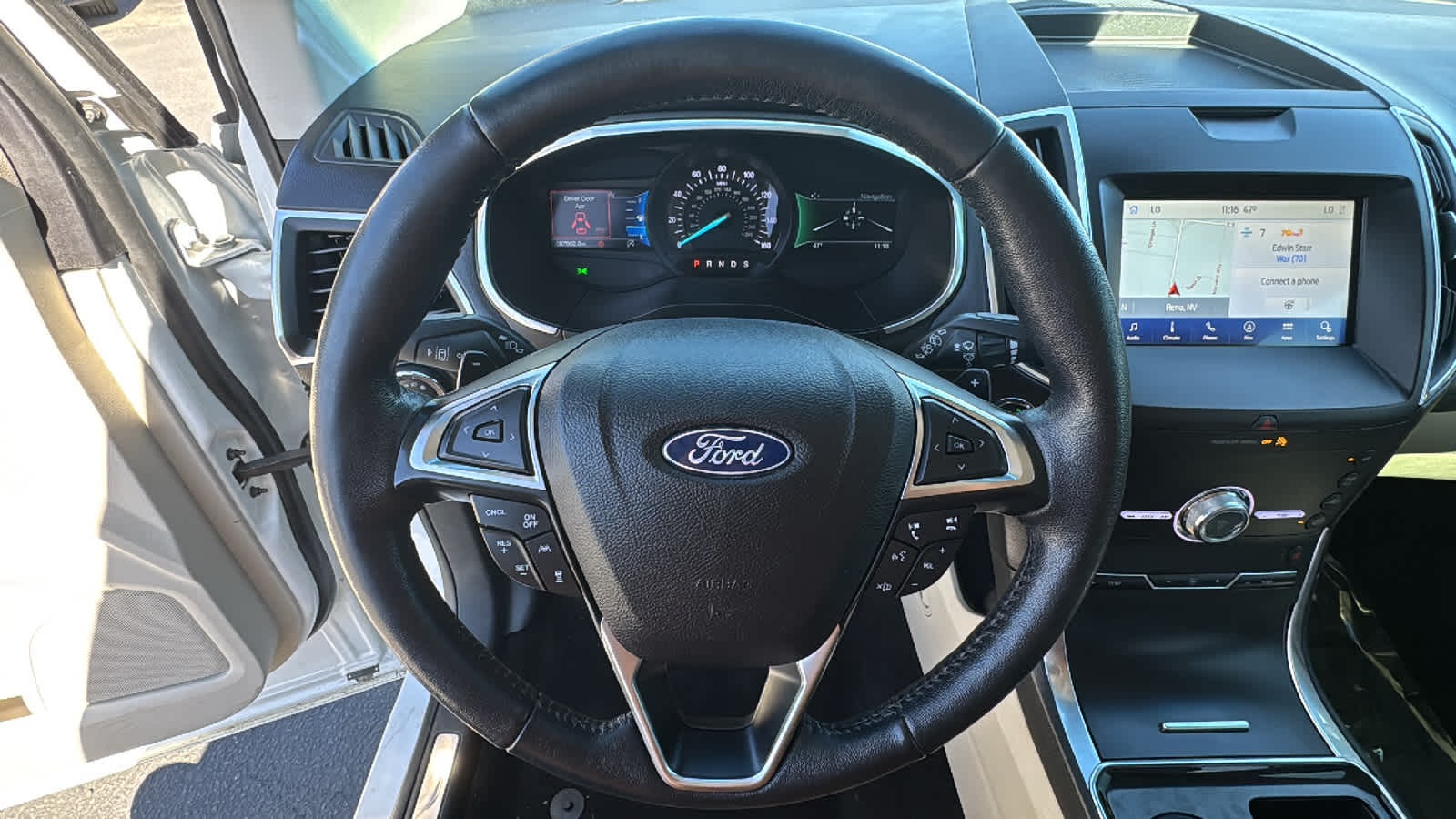 Thumbnail: 2020 Ford Edge - 18