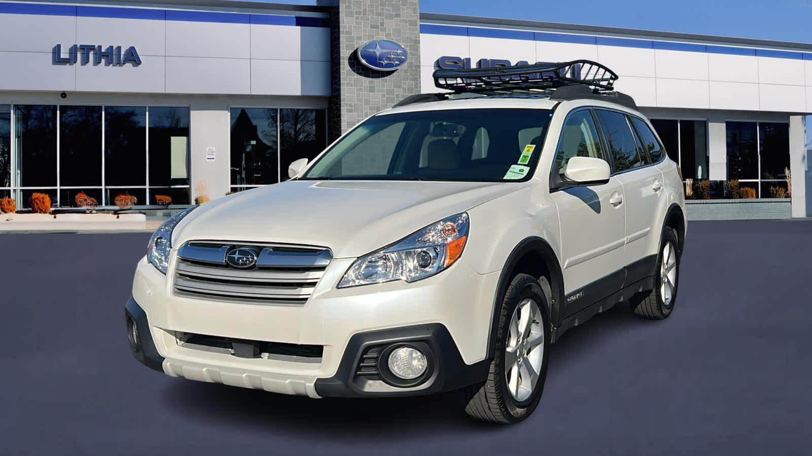 2014 Subaru Outback 2.5i Limited Hero Image