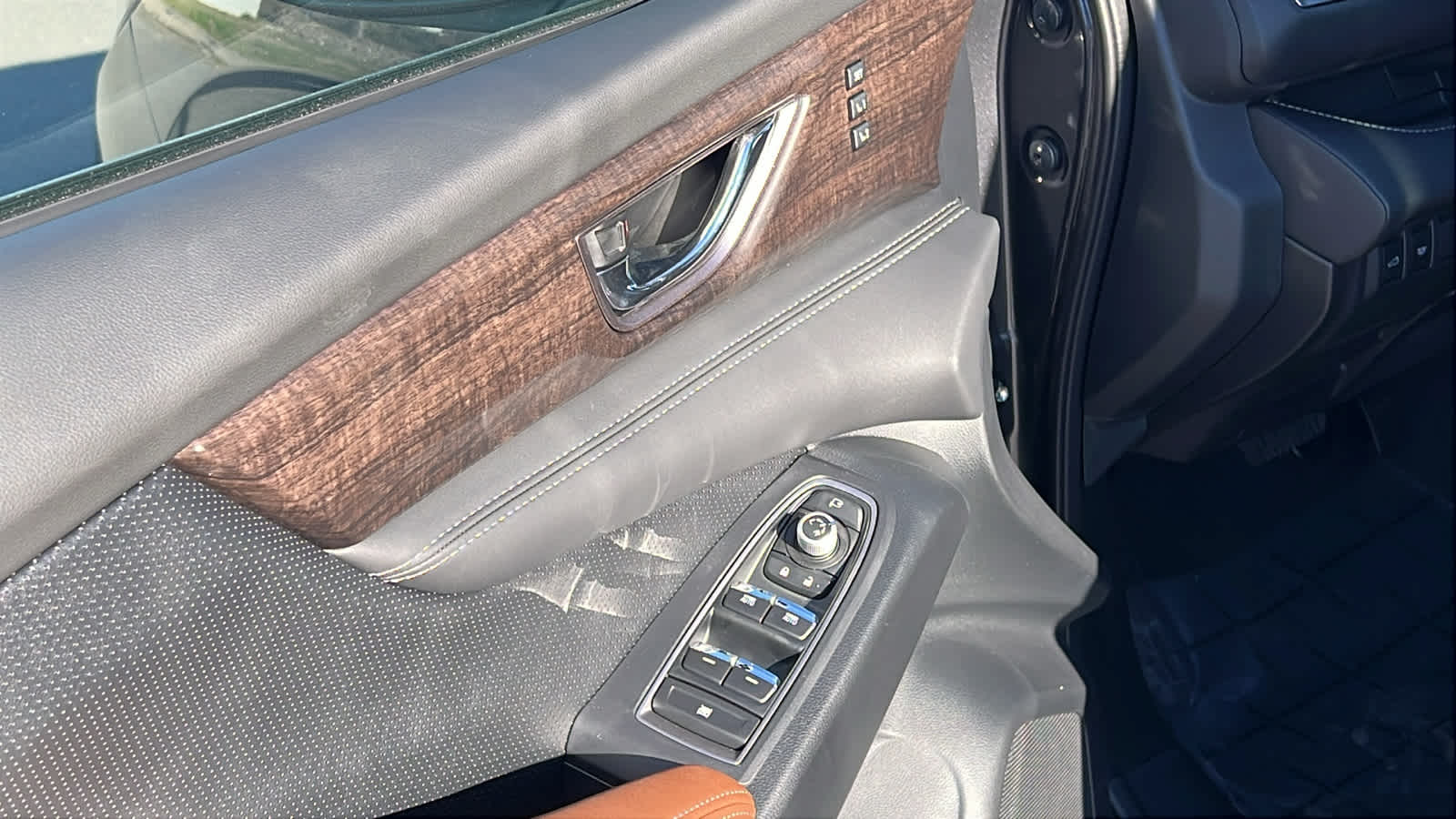 Thumbnail: 2026 Subaru Ascent - 22