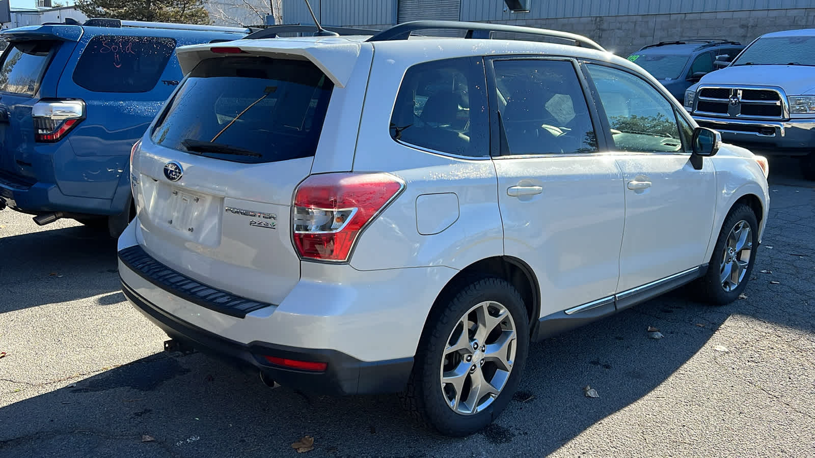 Thumbnail: 2015 Subaru Forester - 11