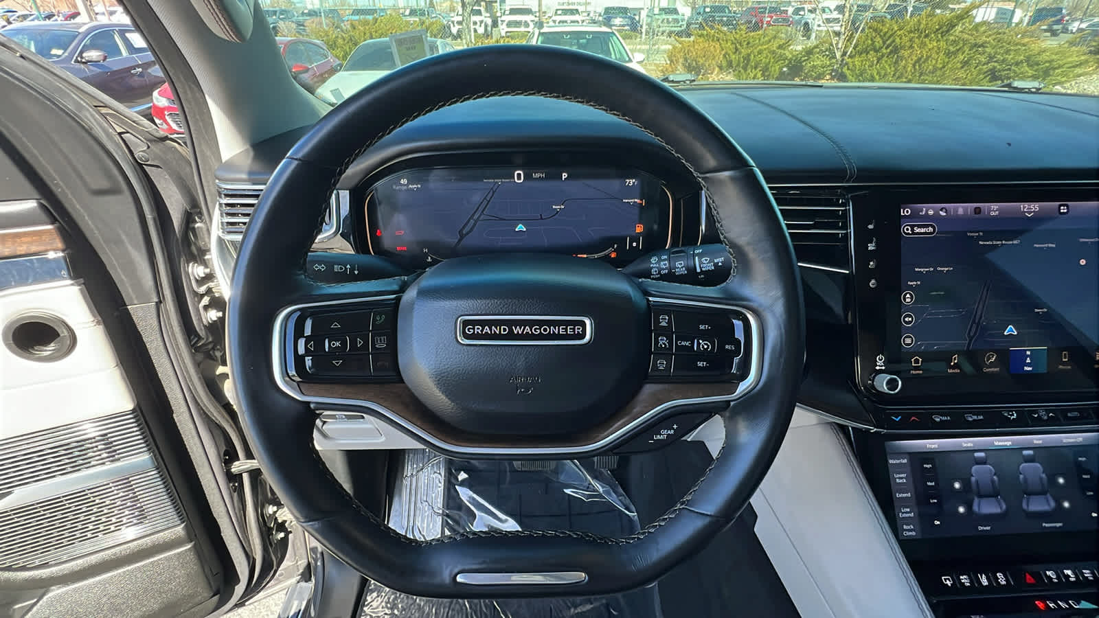 Thumbnail: 2022 Jeep Grand Wagoneer - 18