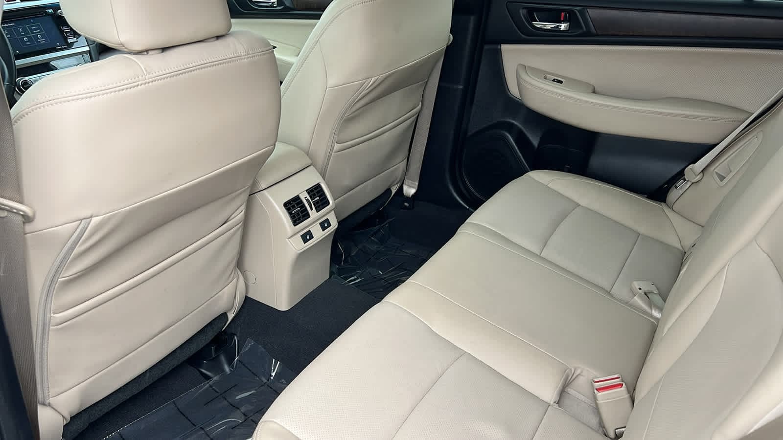 Thumbnail: 2016 Subaru Outback - 24