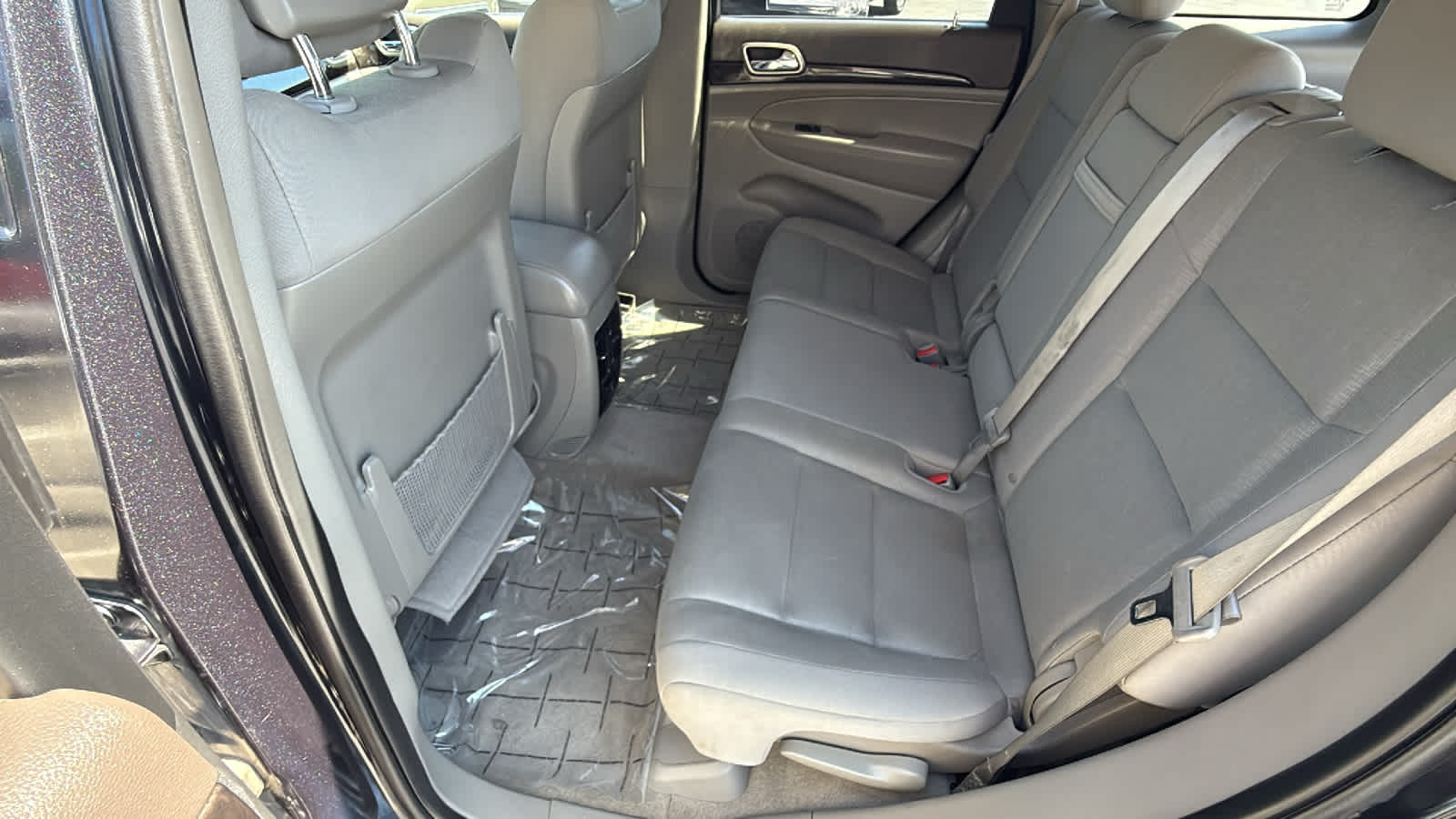 Thumbnail: 2013 Jeep Grand Cherokee - 23