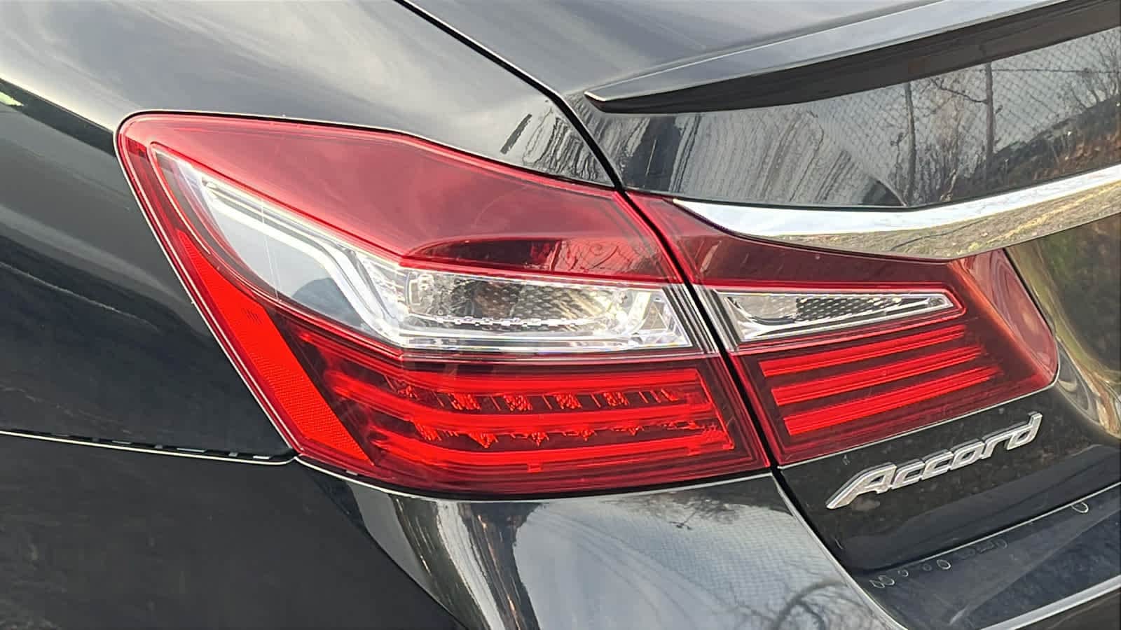 Thumbnail: 2017 Honda Accord - 16