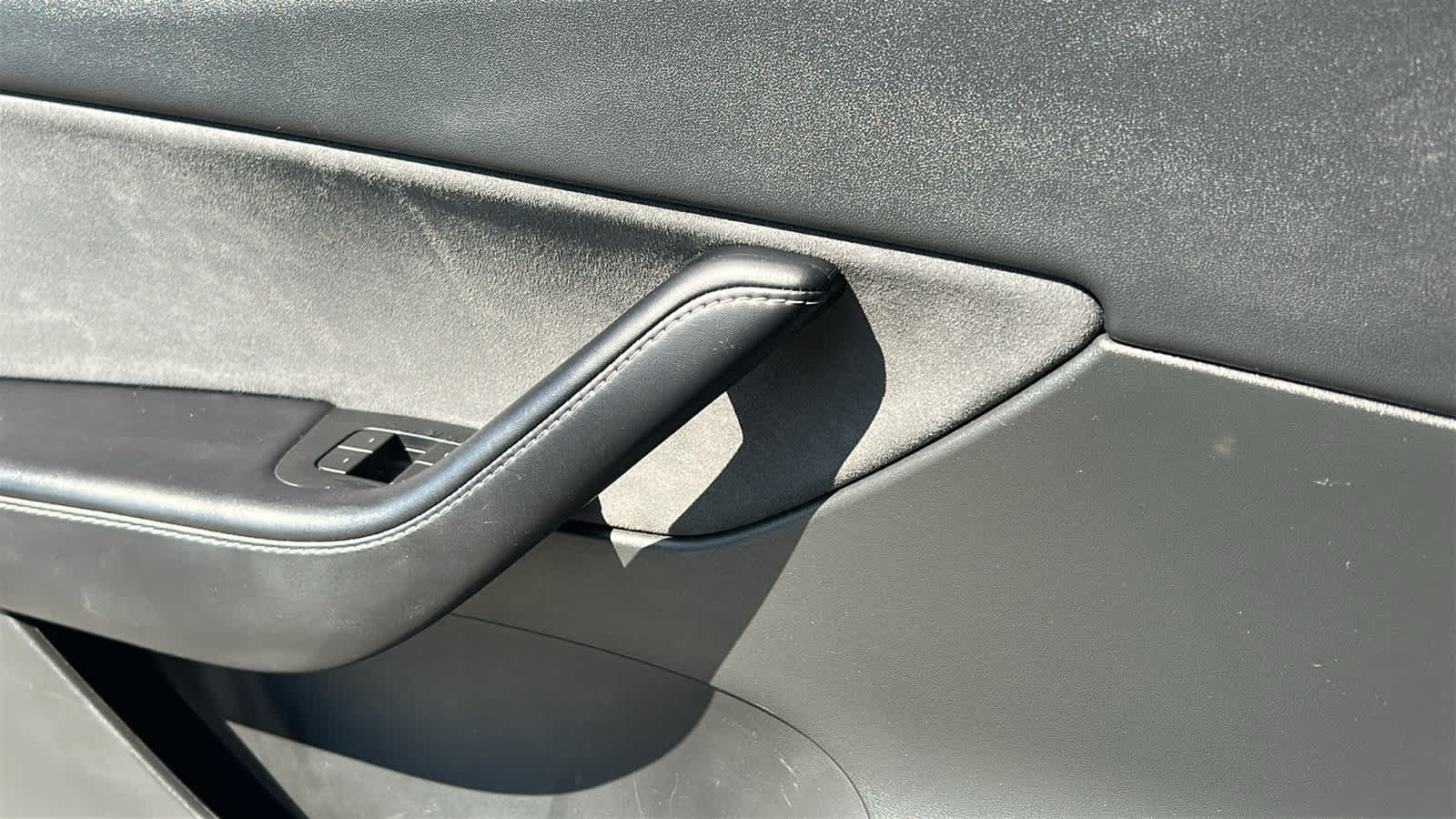 Thumbnail: 2022 Tesla Model Y - 21