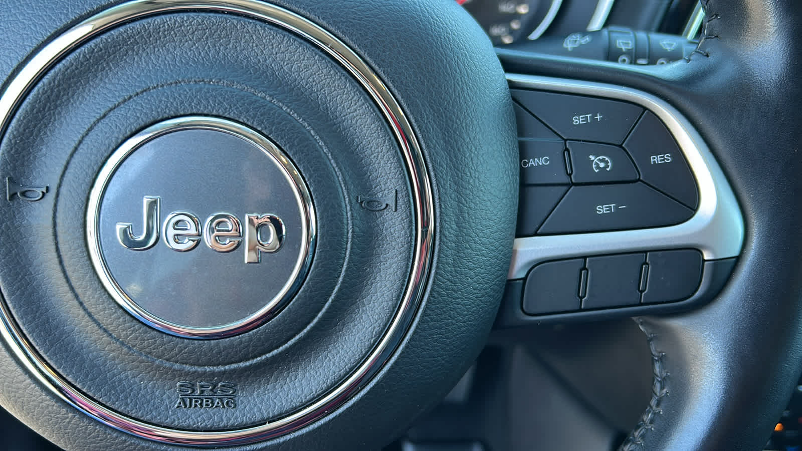 Thumbnail: 2020 Jeep Compass - 20