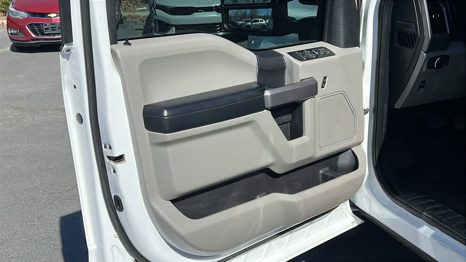 Thumbnail: 2020 Ford F-150 - 23