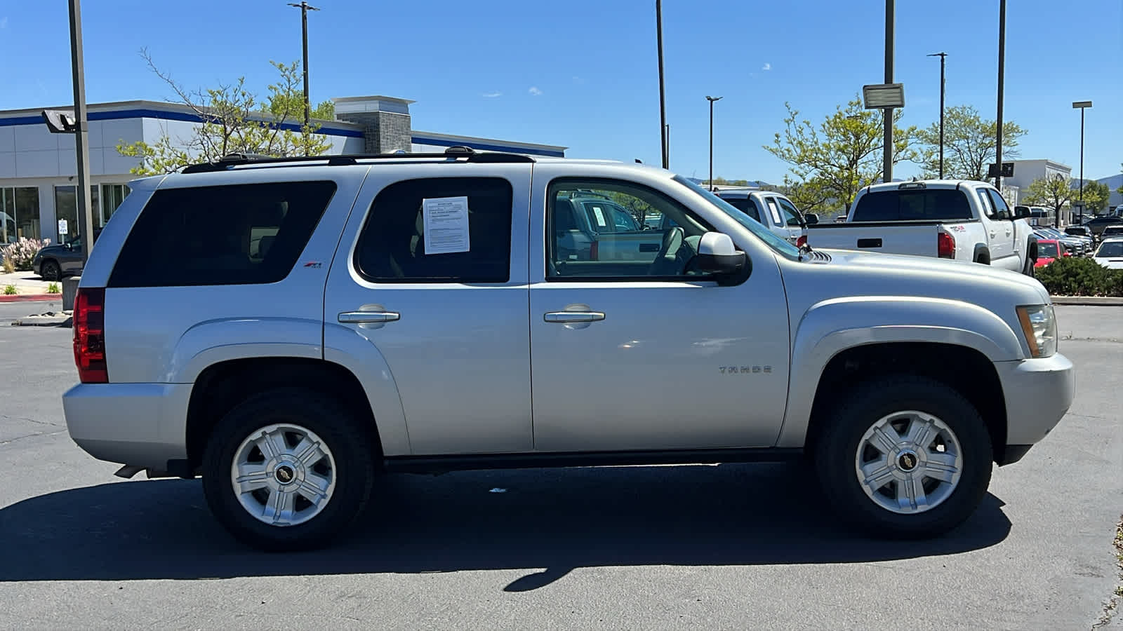 Thumbnail: 2011 Chevrolet Tahoe - 4