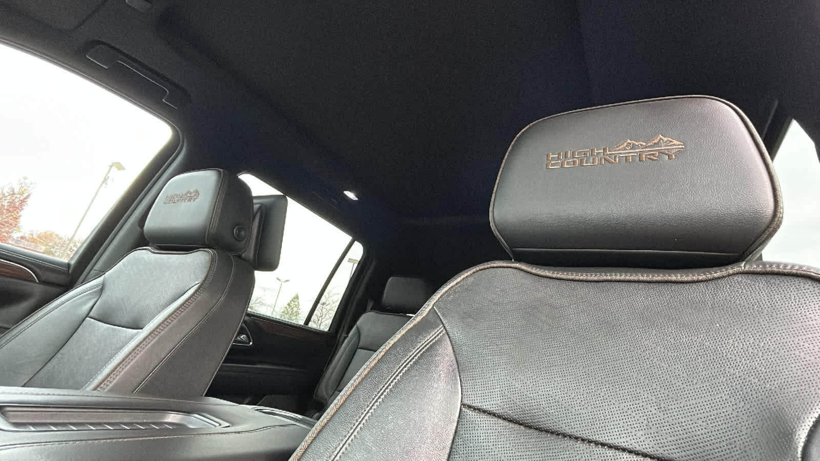 Thumbnail: 2021 Chevrolet Suburban - 11