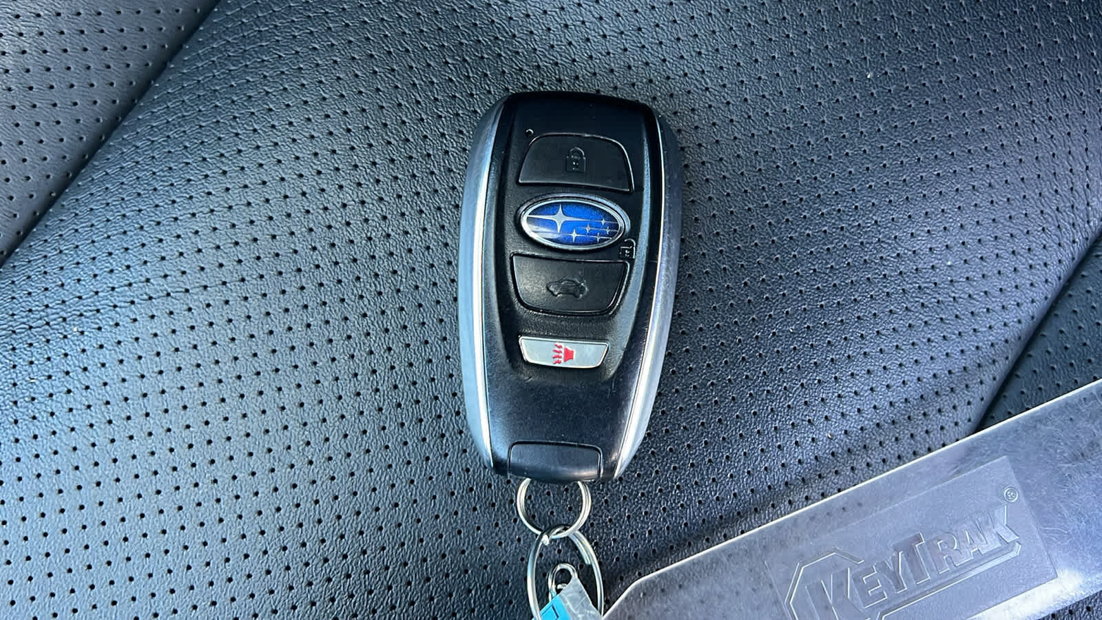 Thumbnail: 2025 Subaru Outback - 30