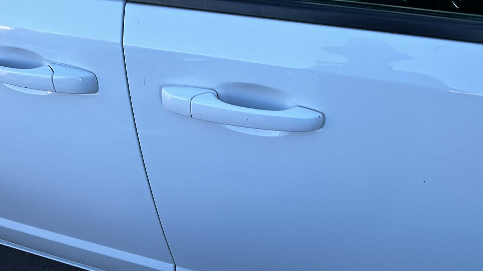 Thumbnail: 2018 Dodge Grand Caravan - 16