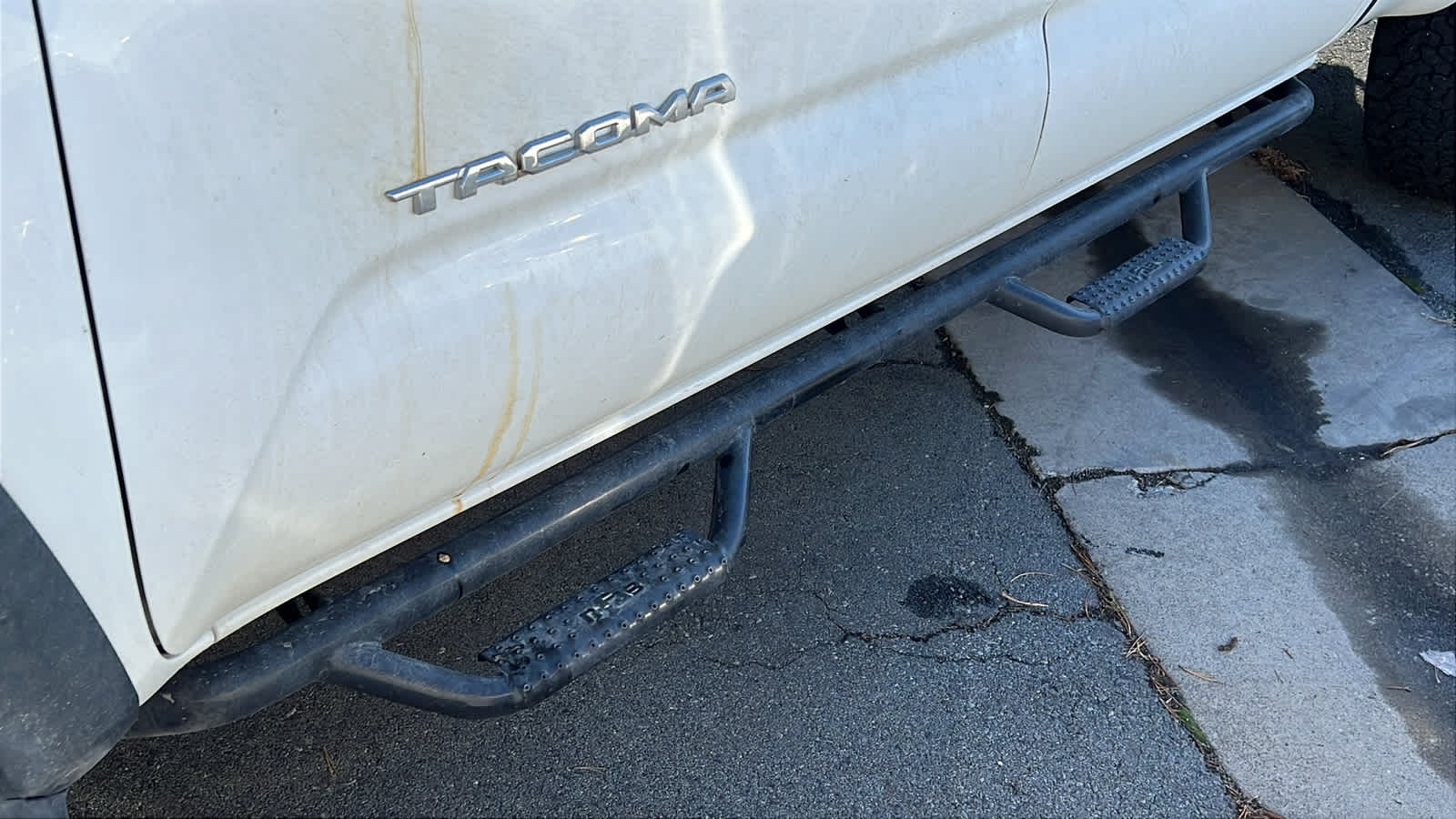 Thumbnail: 2017 Toyota Tacoma - 5